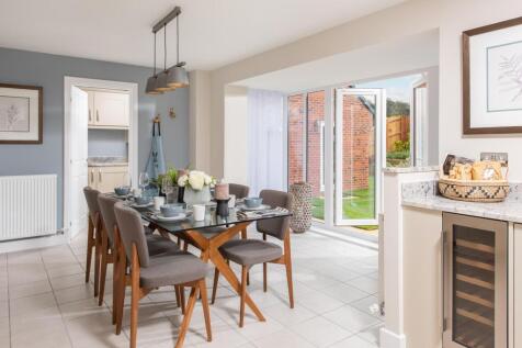 Dining kitchen