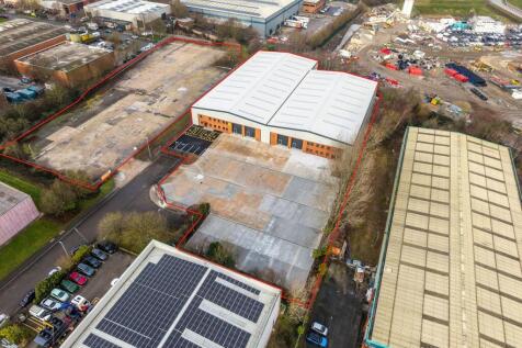 Distribution Warehouse to rent in morley