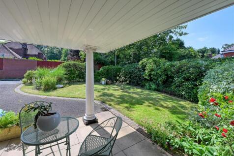 15 Rookwood Drive-25.jpg