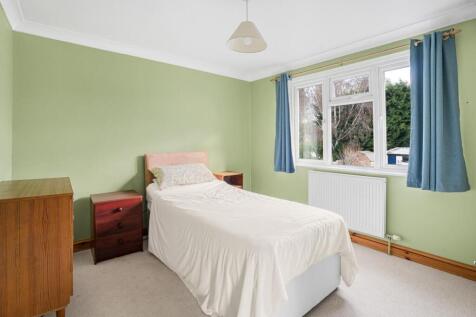 64 St. Augustin Way