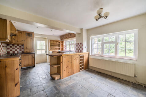 1347054-6-68b6d50...