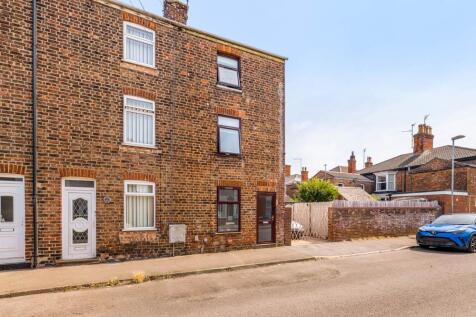 43 Cross Street (Spalding)-3.jpg