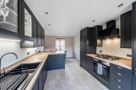 1410359-20-698ca5...