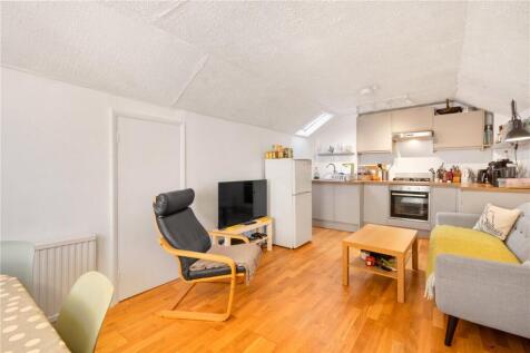 Reception/Kitchen
