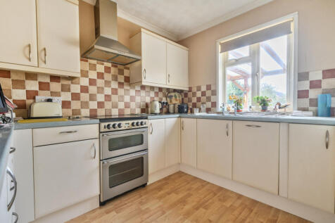 1330143-15-688744...