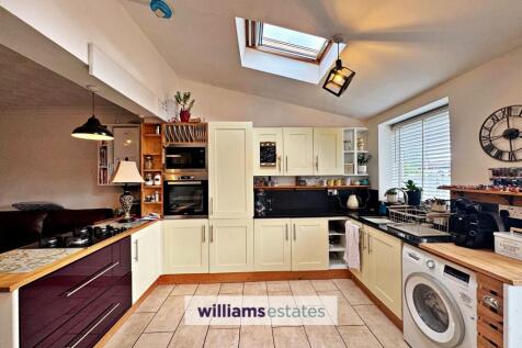 Open plan Kitchen