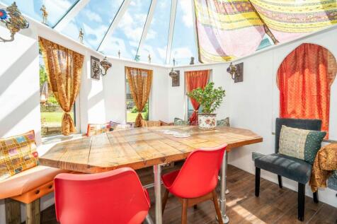 Longclose - Dining Room