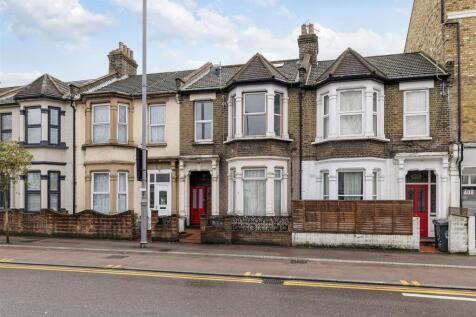 Lea Bridge Road, E10