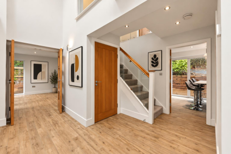 Entrance Hall.png