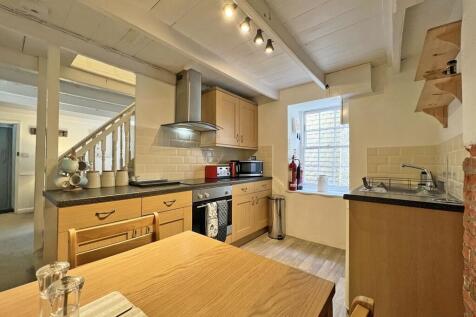 18d618d2-0134-4be8-833d-5e41db419a10