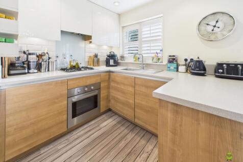 Presented by Clinton at EweMove Bexleyheath and D