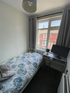 Bedroom no.3 front: