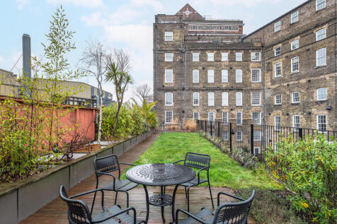 MAIN-MILL-MUMFORD-MILLS-night23 (25).jpg