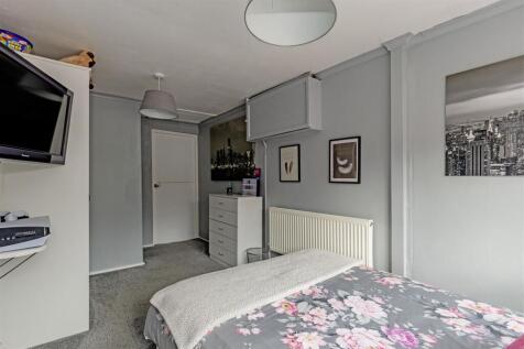 Ground Floor Double Bedroom Four