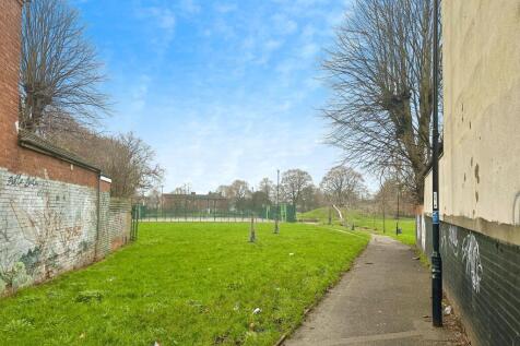 Property Image 25
