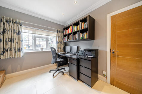 1325445-6-6877952...