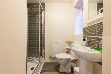 En-Suite Shower R...