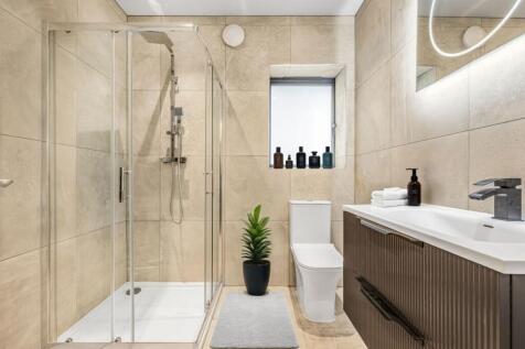 6.-Bathroom