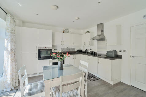 1343863-16-68a87d7c163d0