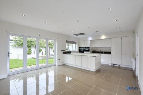 Kitchen / Dining / Living Area