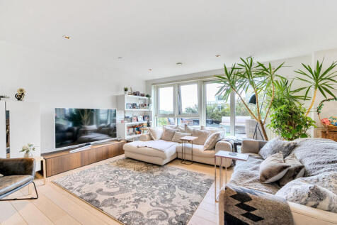 1350315-9-68c9dd7...