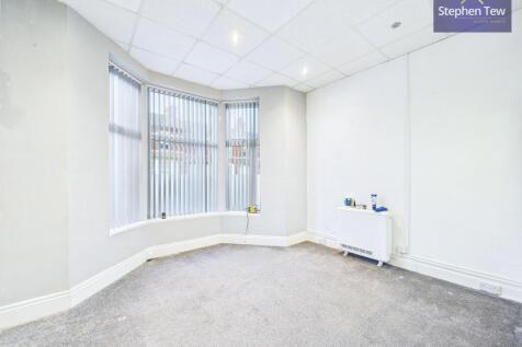 Flat 1 - Lounge