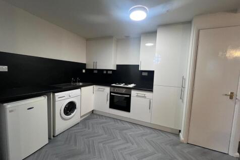 Kitchen..jpg