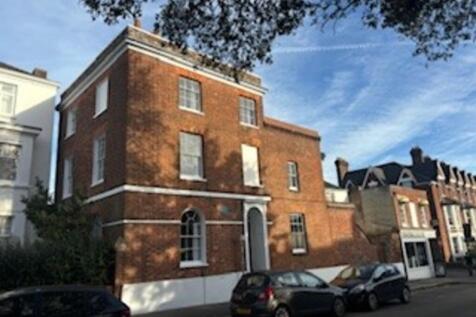 4 Bedroom Terraced in EX4 4DT