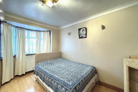 The grange, Wembl...