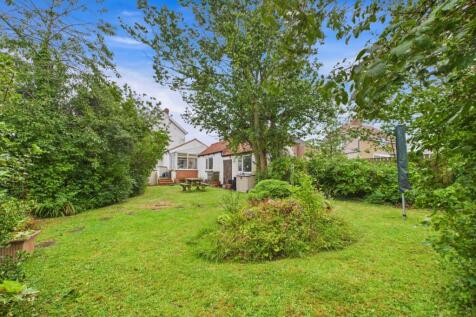 CAM02195G0-PR0081-STILL068