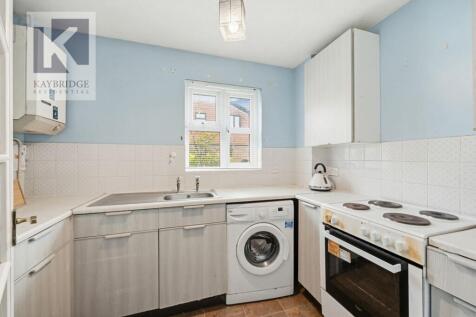 Trent Way, Worcester Park - KT4 8TW