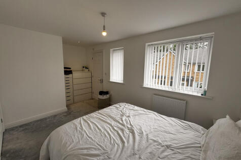 4flr83744 (42)_edited.jpg