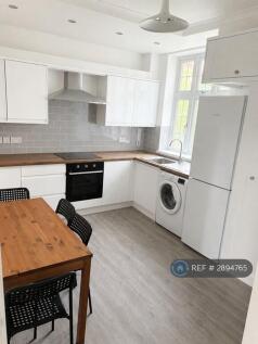 A bright and well proportioned three bedroom flat just off Eltham High Street, offering generous living space, modern interiors and excellent transport links. Key Features Three large double b... ** P