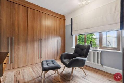 Dressing Room / Bedroom Four