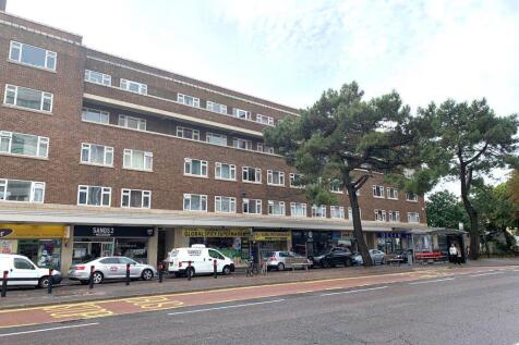 2 Bedroom Flat in BH1 3JR