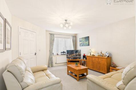 EWEMOVE SOUTH MOLTON - LOUNGE