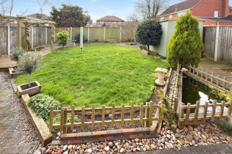 8e202dc0-Garden 20Back.jpg