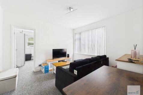 CAM03394G0-PR0332...