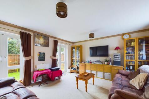 CAM01338G0-PR0087-STILL007