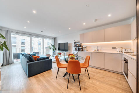 1350203-8-68c2ca4...