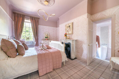 1344036-17-68b1be4edc0e0-ARW