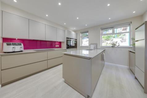 Open to Kitchen