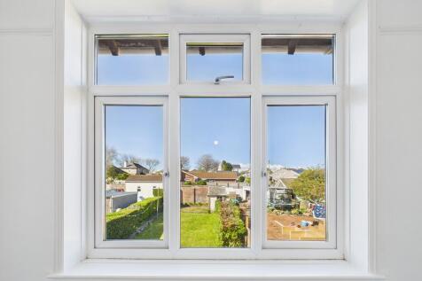 CAM02089G0-PR0460...