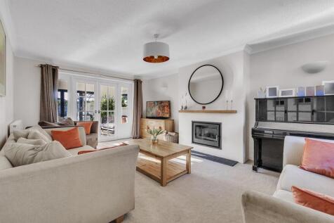 5Sitting Room