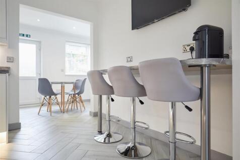 119 South Park Avenue 1.jpg