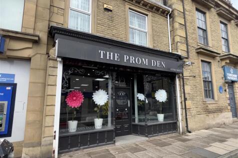 Cafe for sale in brighouse