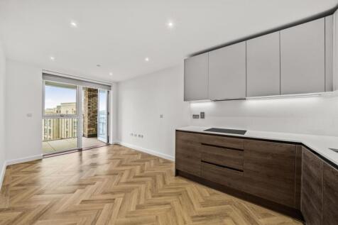 3 Bedroom Flat in NW6 5JX