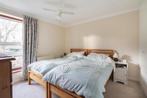 114 Caling Croft-HR13 (1).jpg