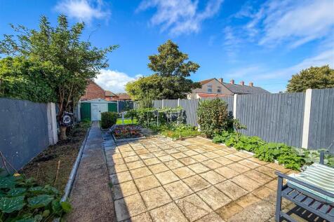 ALTERNATE VIEW OF GARDEN