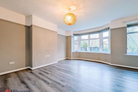 Spacious 1 Bedroom Flat | Newly Refurbished | Ground Floor | Separate Living Room & Kitchen | Off Street Parking | Balcony & Communal Grounds | Unfurnished | Available Immediately
